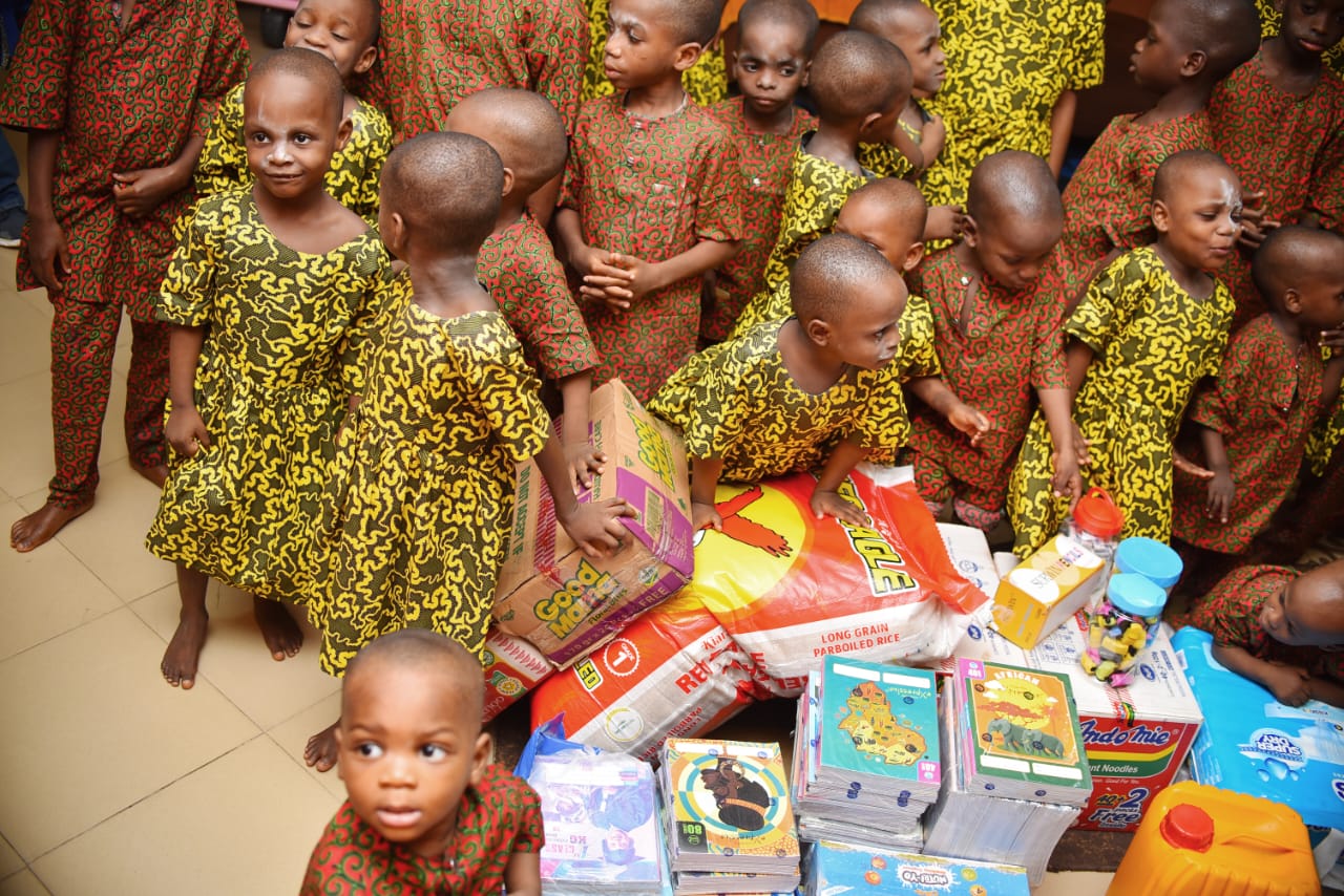 Children examining supplies during a LAOF visit