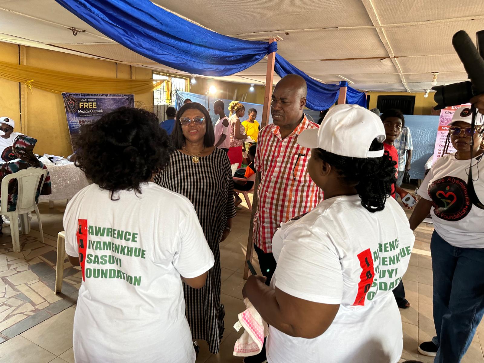 LAOF volunteers taking part in an outreach discussion